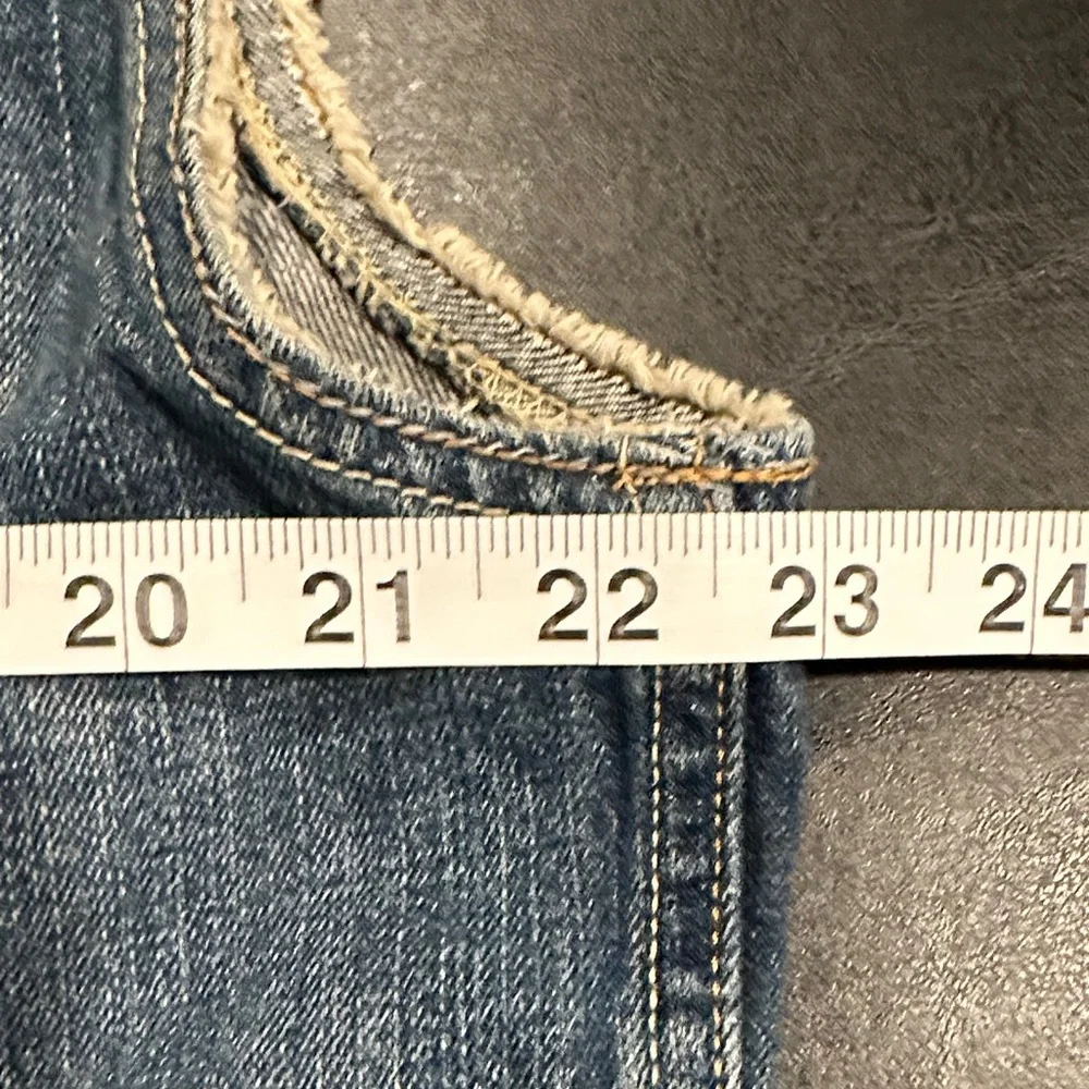 Levi's Classic Vintage Distressed Blue Denim Vest - Picture 4 of 8